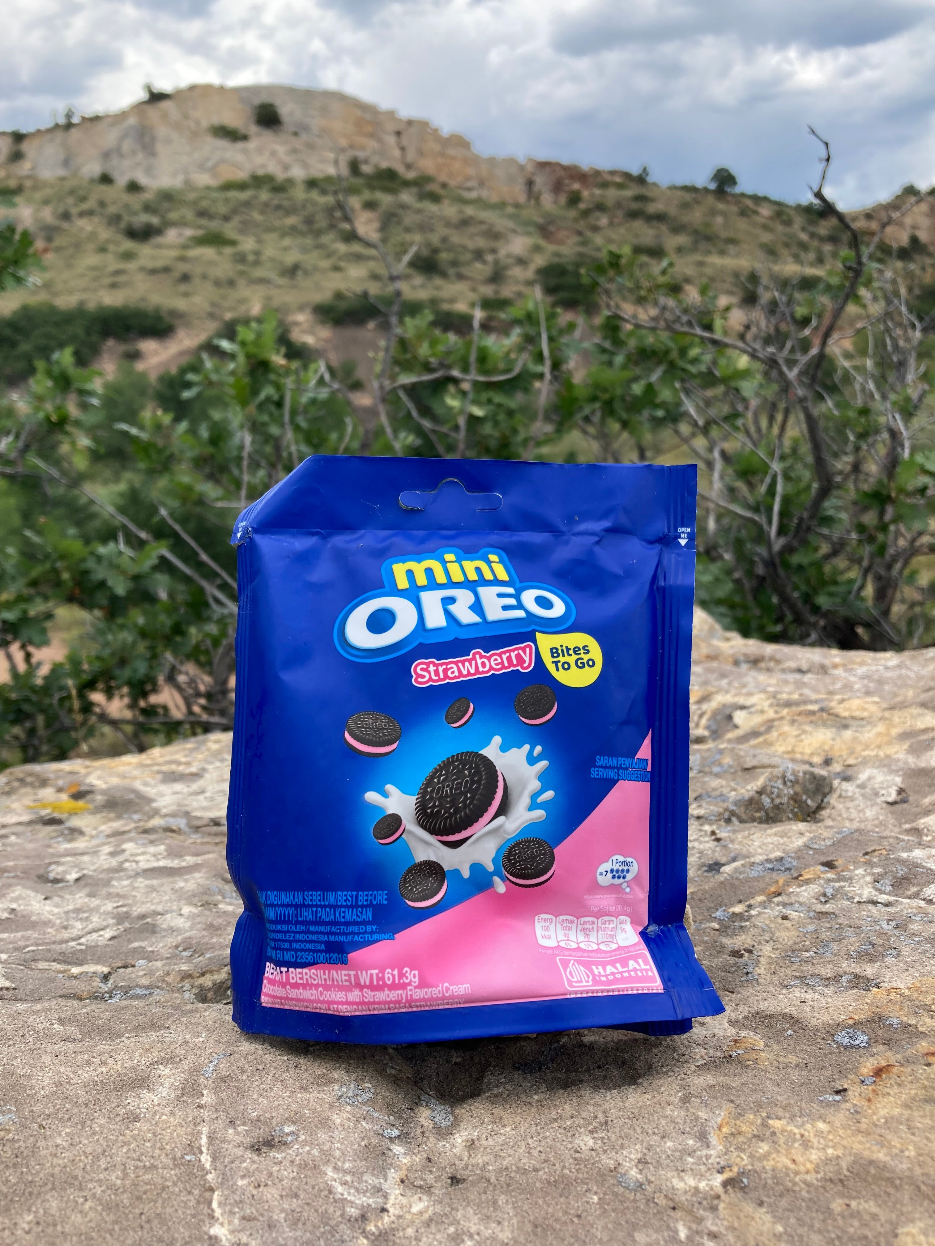 Oreo Strawberry Bites (Indonesia)